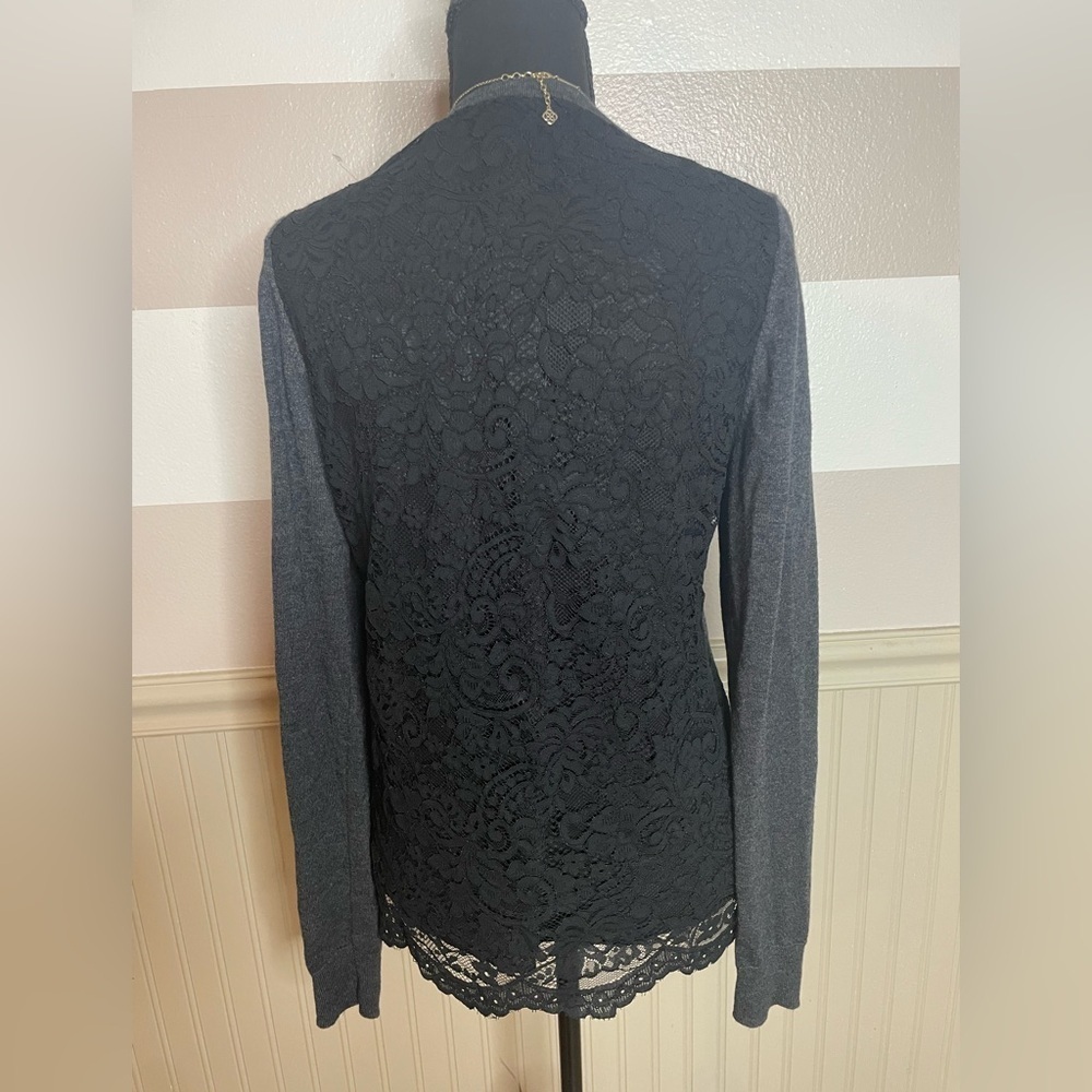 White House Black Market Charcoal Lace Cardigan size XSmall - Picture 5 of 16